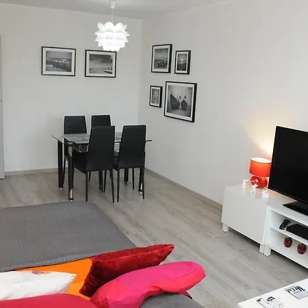 Apartment Mieszkanie 3 Maja Sopot